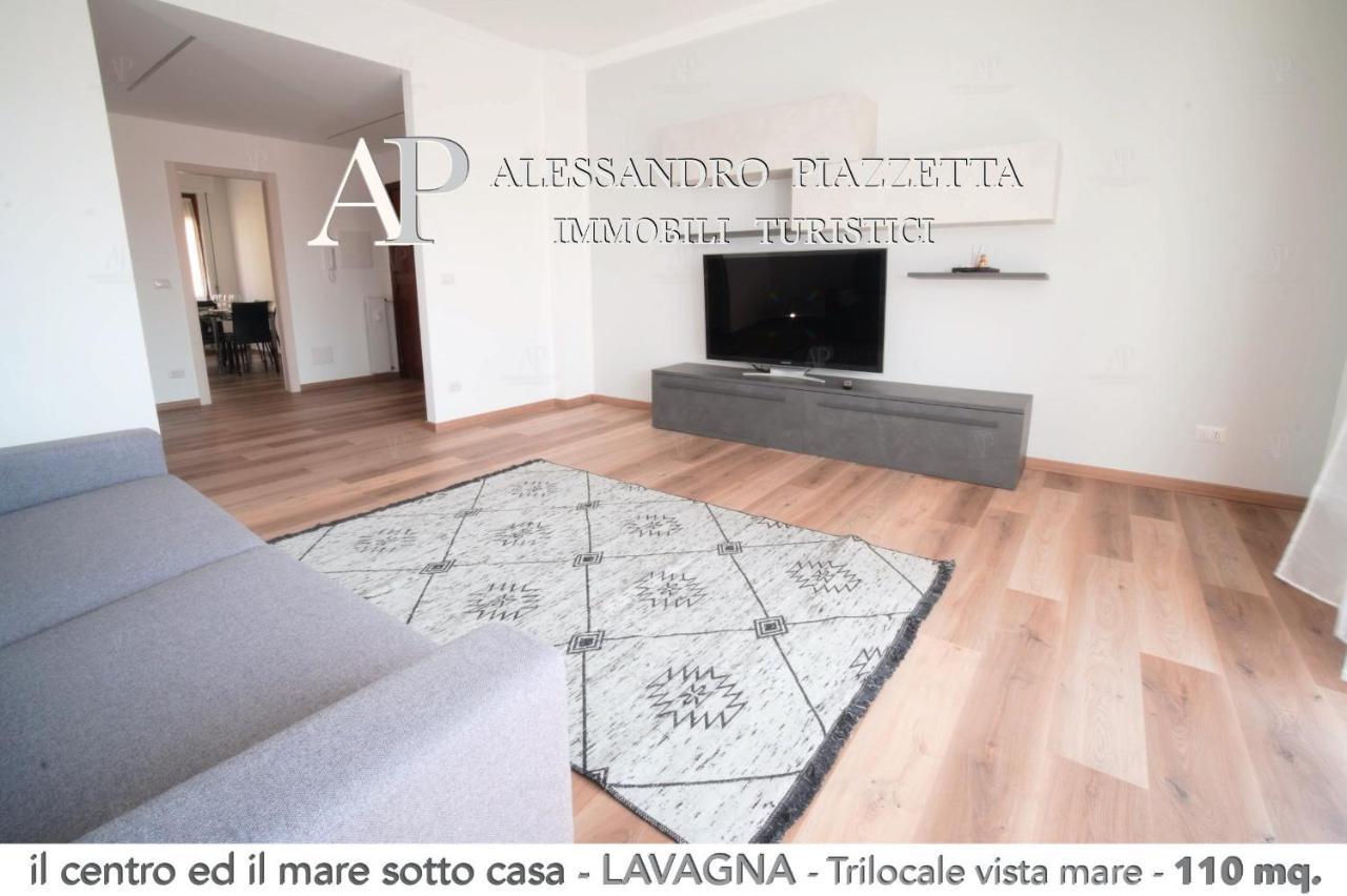 Il Centro Ed Il Mare Sotto Casa Lägenhet Lavagna Exteriör bild